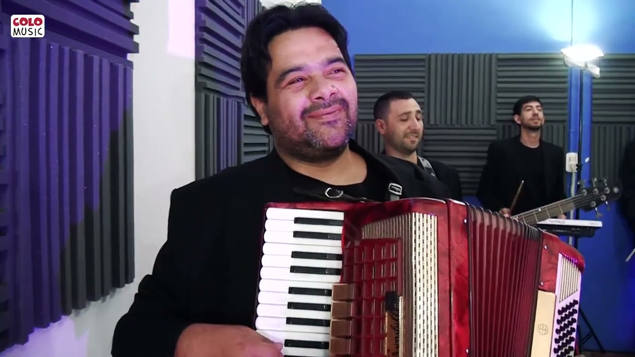 Adri&aacute;n Vargas - Me Cambiaste La Vida (Videoclip Oficial)