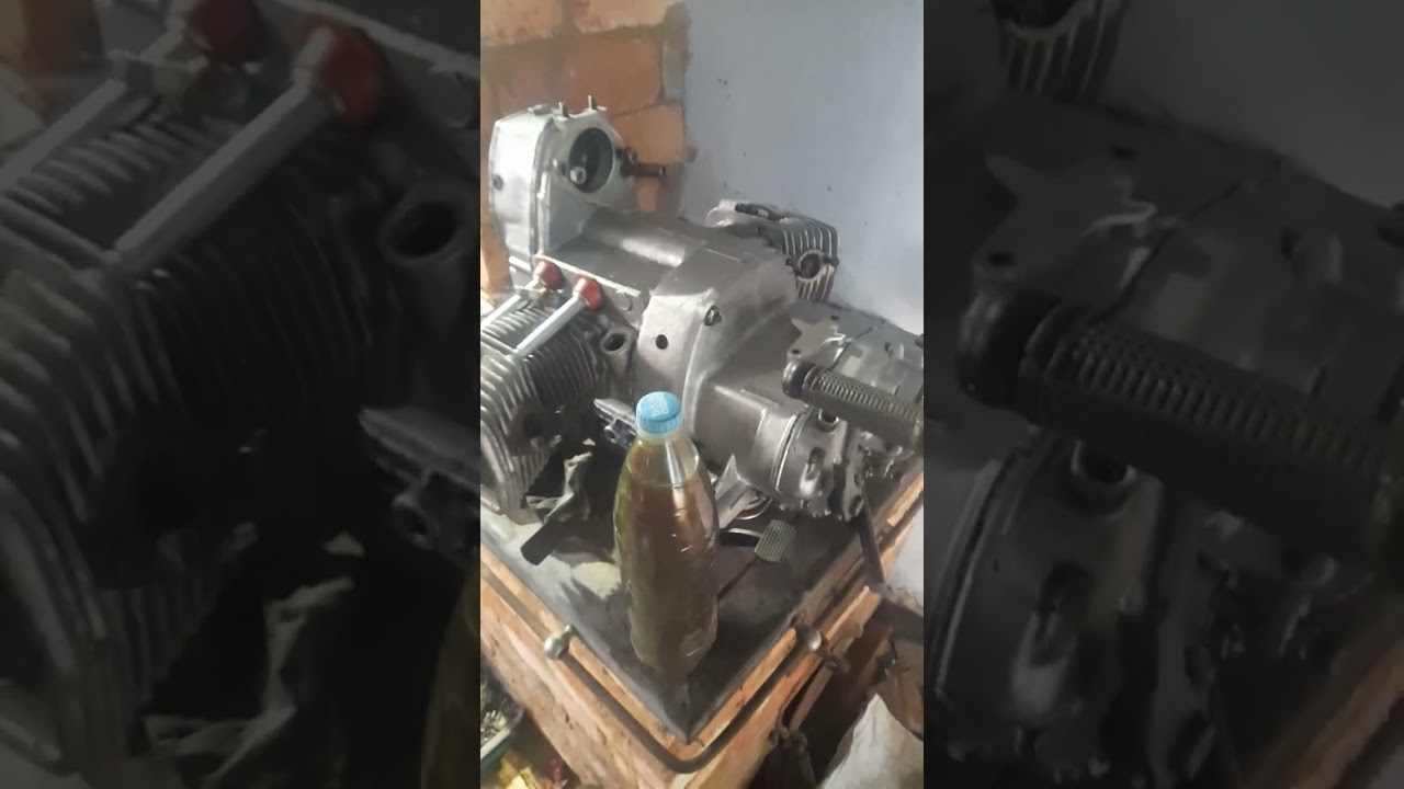 Дніпро 11 1993 року #  продовжую роботу по відновленню мотоцикла