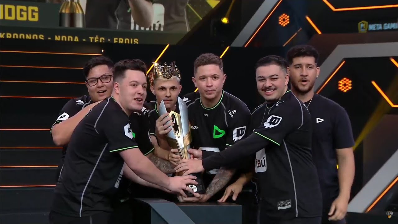 É CAMPEÃO, LOUD AMASSOU GERAL E É CAMPEÃ DA LBFF PRESENCIAL - LOST MVP AMASSOU E VÃO PRO MUNDIAL