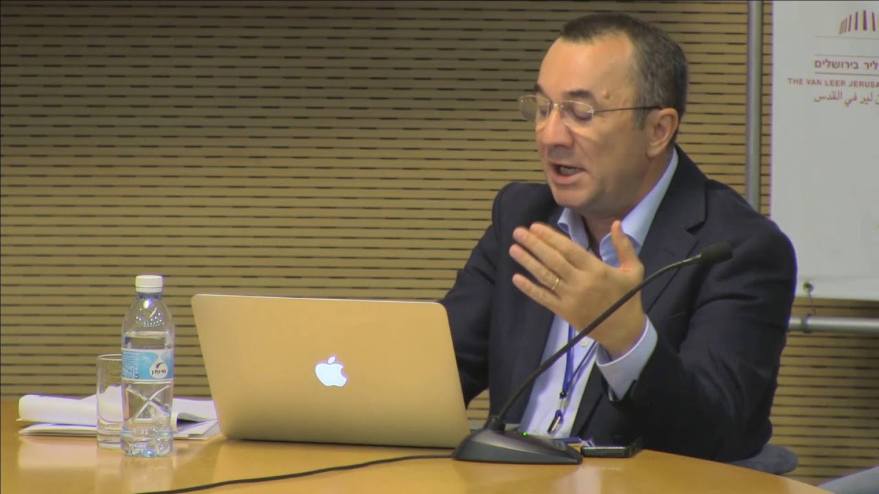 Curricula and Humanistic Scholarship | New Information Technologies | Prof. Liviu Matei