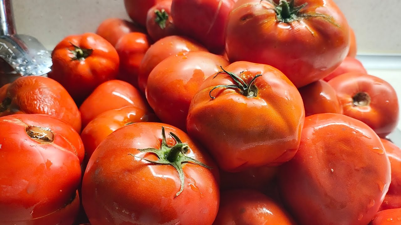 Доматен сос за спагети за зимата 🍅 Време е за зимнина!