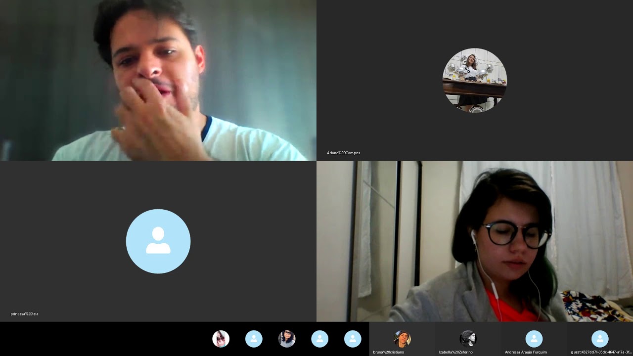 Currículo na visão de Lopes e Macedo - relações com a Educação Física