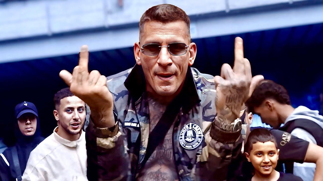 GZUZ, RAF CAMORA, HAFTBEFEHL, BONEZ MC, KONTRA K, LX, OLEXESH, SA4 & MAXWELL - WAFFEN & SCHMUCK