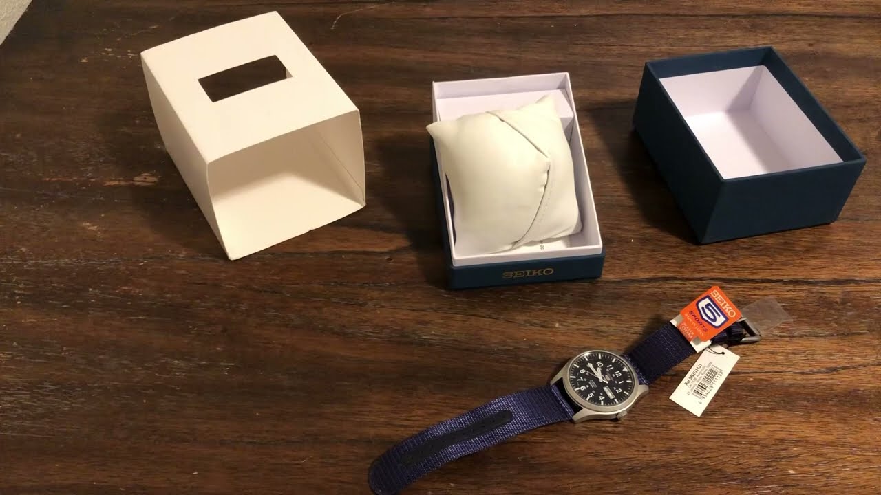 Seiko 5 Field watch SNZG11J1￼