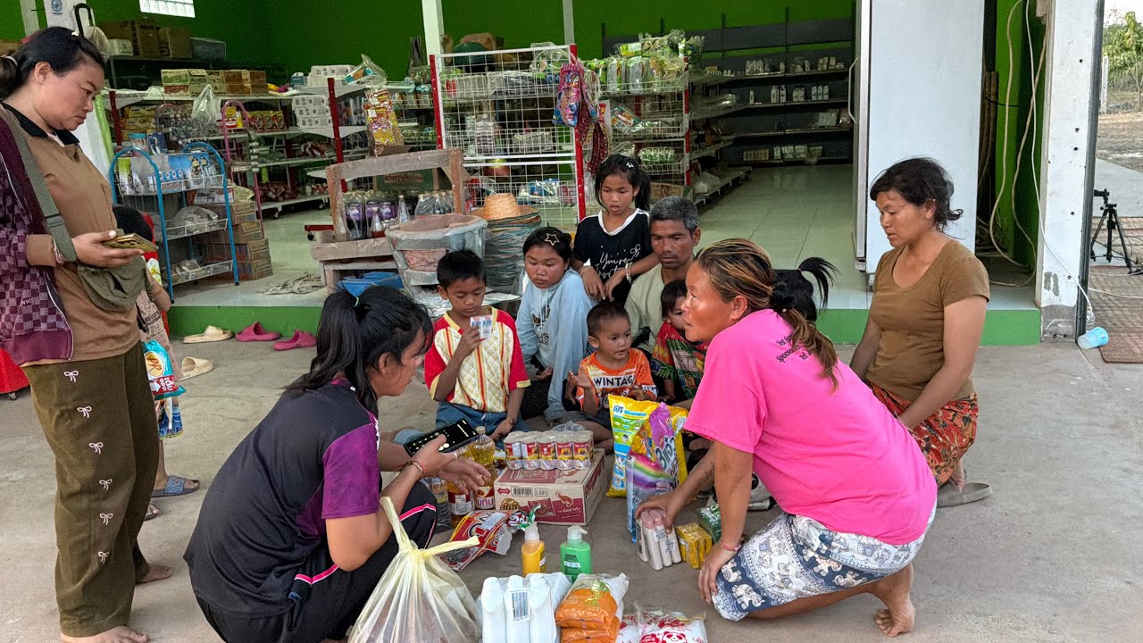 ก่อนจะกลับบ้าน❌ครอบครัวลูก 8.❌วาสนาดีมีบุญหล่นทับ ผู้ใหญ่ใจดีซื้อของให้🙏🙏