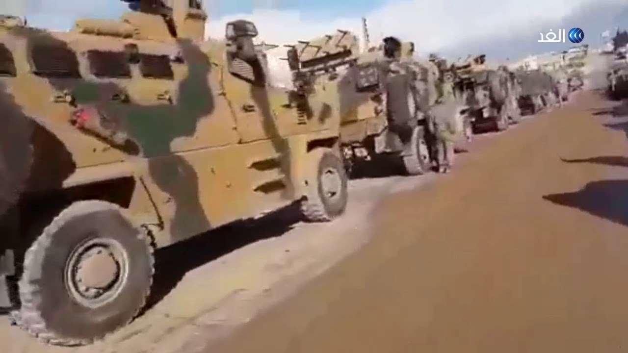 شاهد | تركيا تُنشئ أكبر قاعدة عسكرية لها بريف إدلب الجنوبي