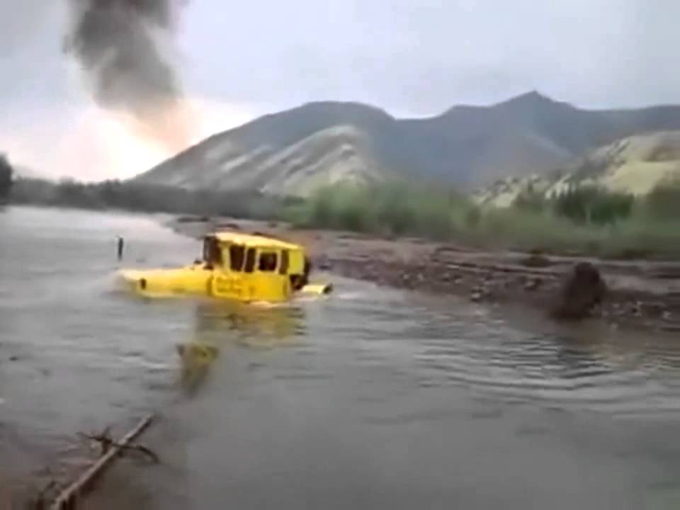 Unglaublich K 700, russischer Traktor