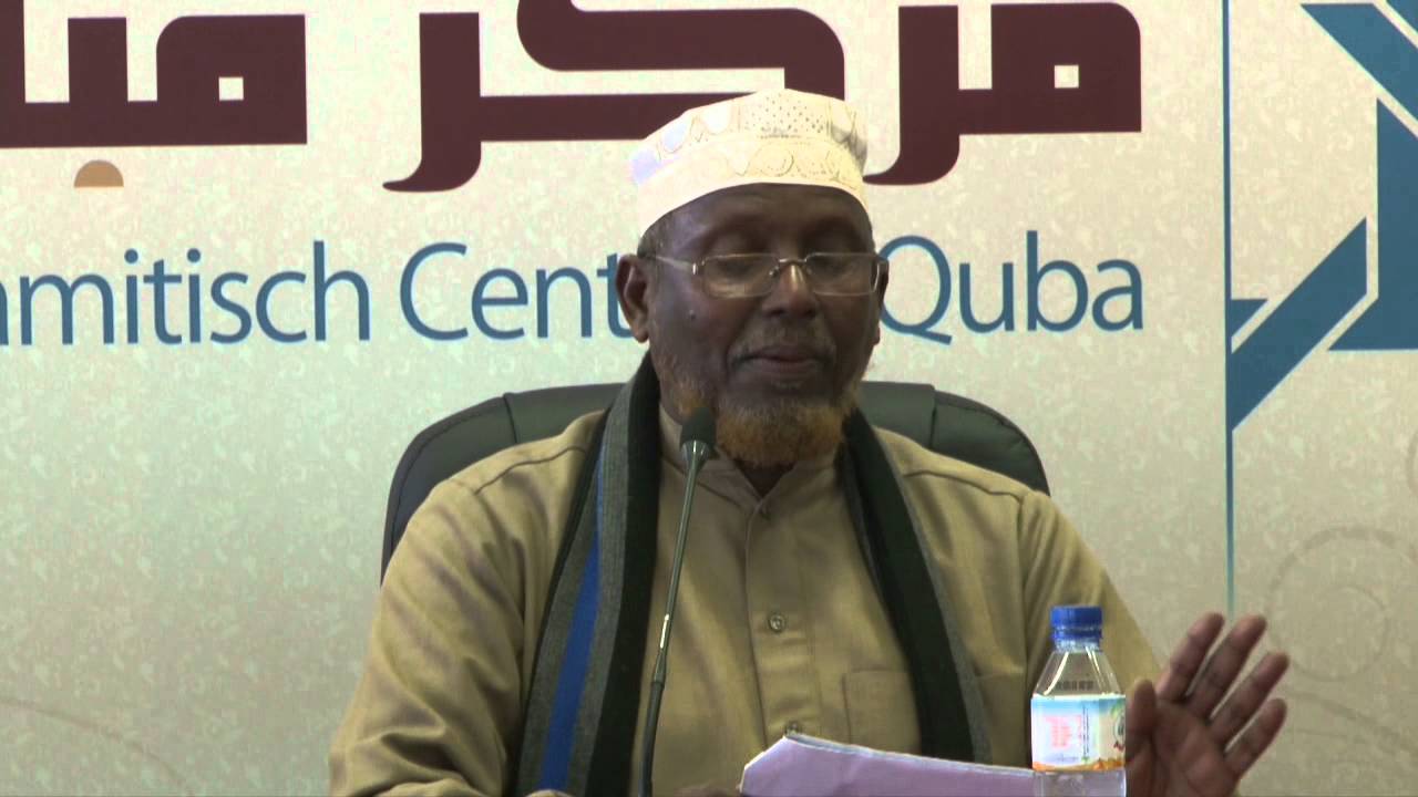 Dr  Axmed Daahir   Axwaasha Aakhiro