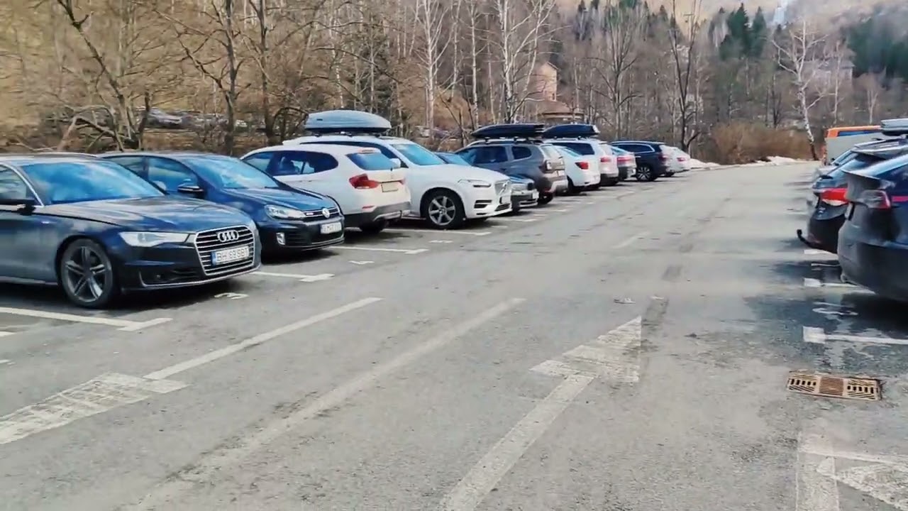 Locuri de parcare gratis, la poalele stațiunii Straja! Am picat în oala cu amintiri! 