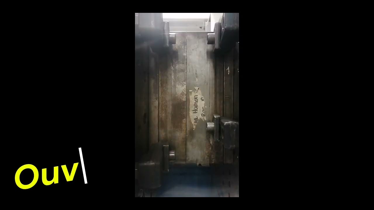 Fabrication d'une pi&egrave;ce en plastique avec l injection 