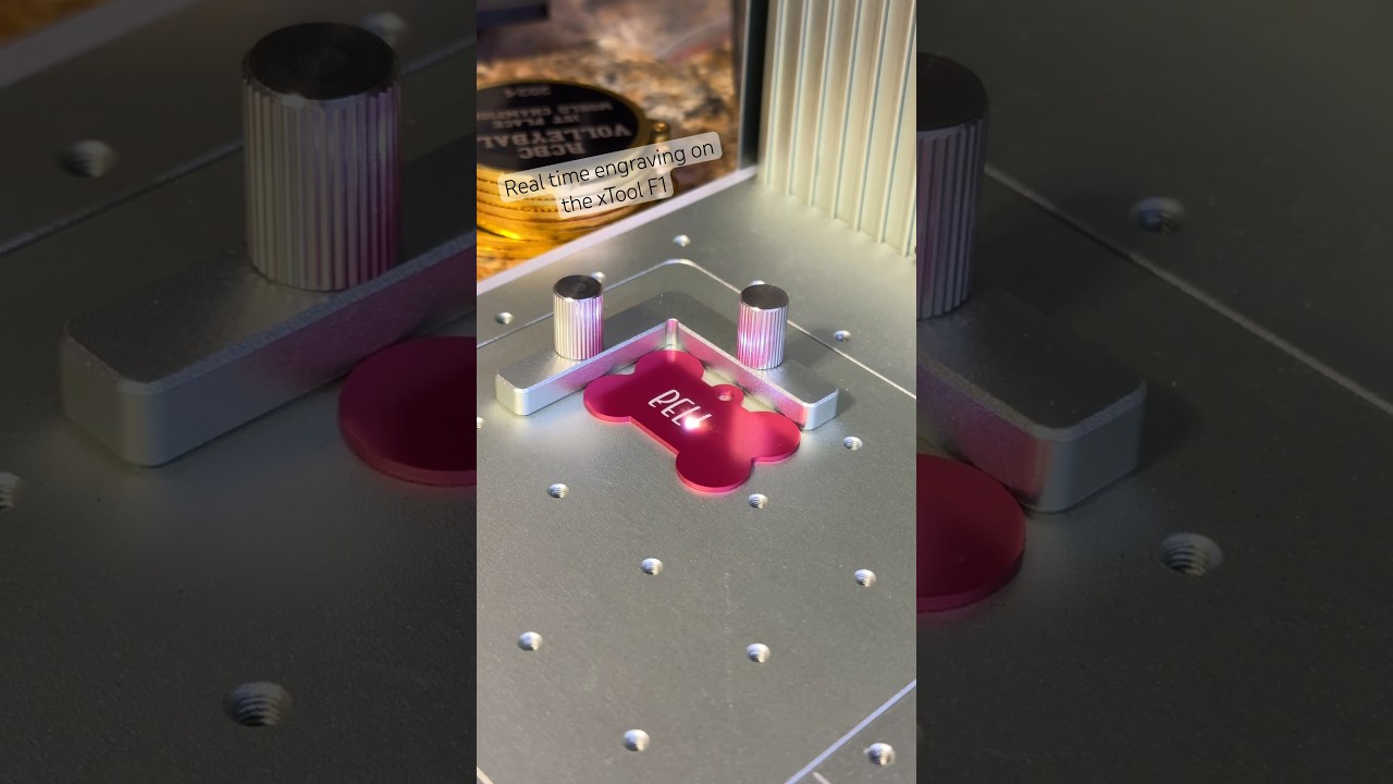 Engraving a dog tag in real time in the @xToollaser F1 #laserengraving #lasertech #laser