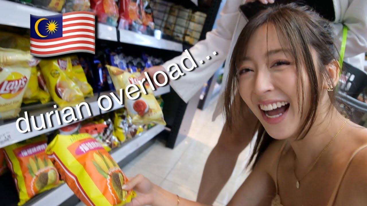 【Malaysia Food Review】AUSSIES RATE MALAYSIAN CONVENIENCE STORE SNACKS 🇲🇾