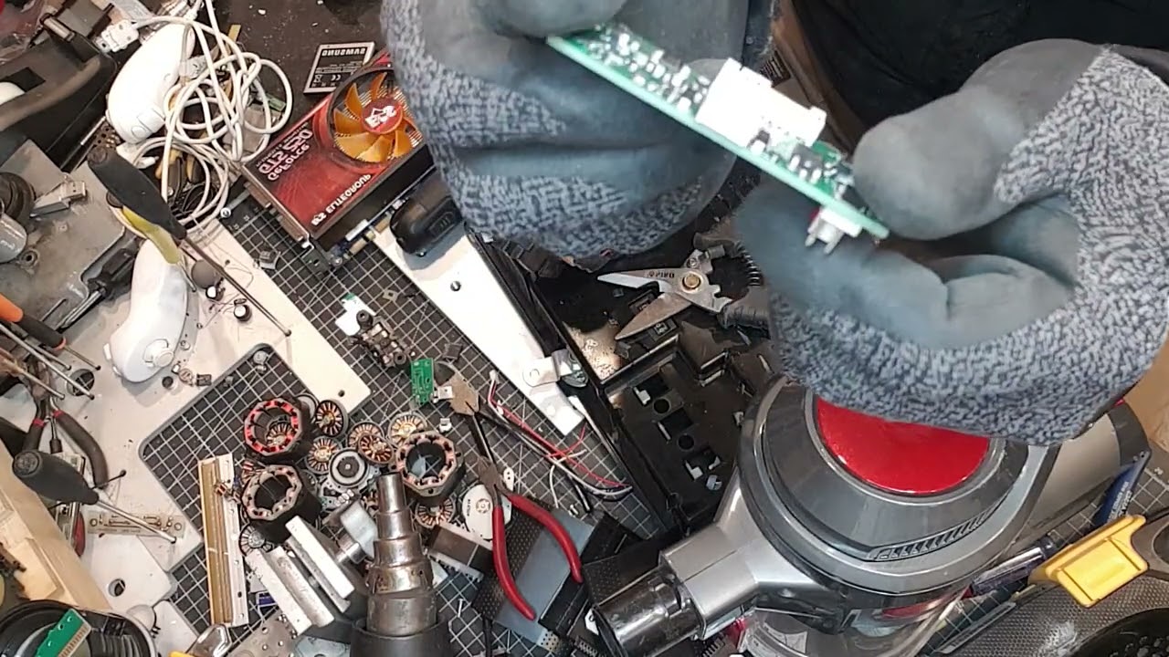 도시광산 배터리pcb등등해체 금찾기
