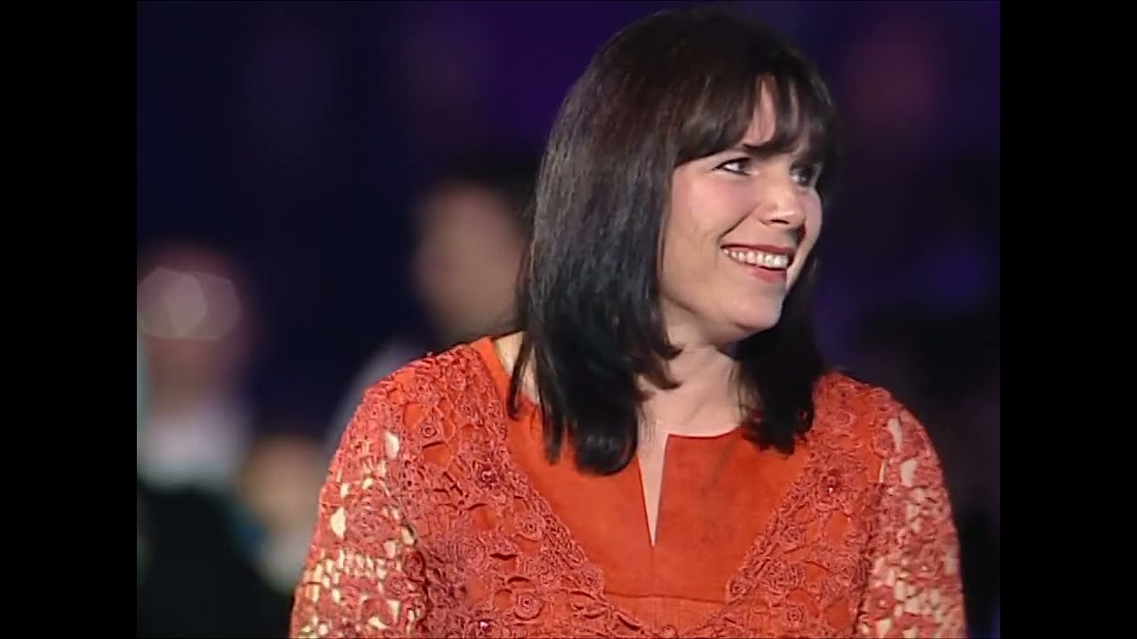 Rita Connolly - A' Ghrian (Nuit Celtique I) Stade de France, París. 2002