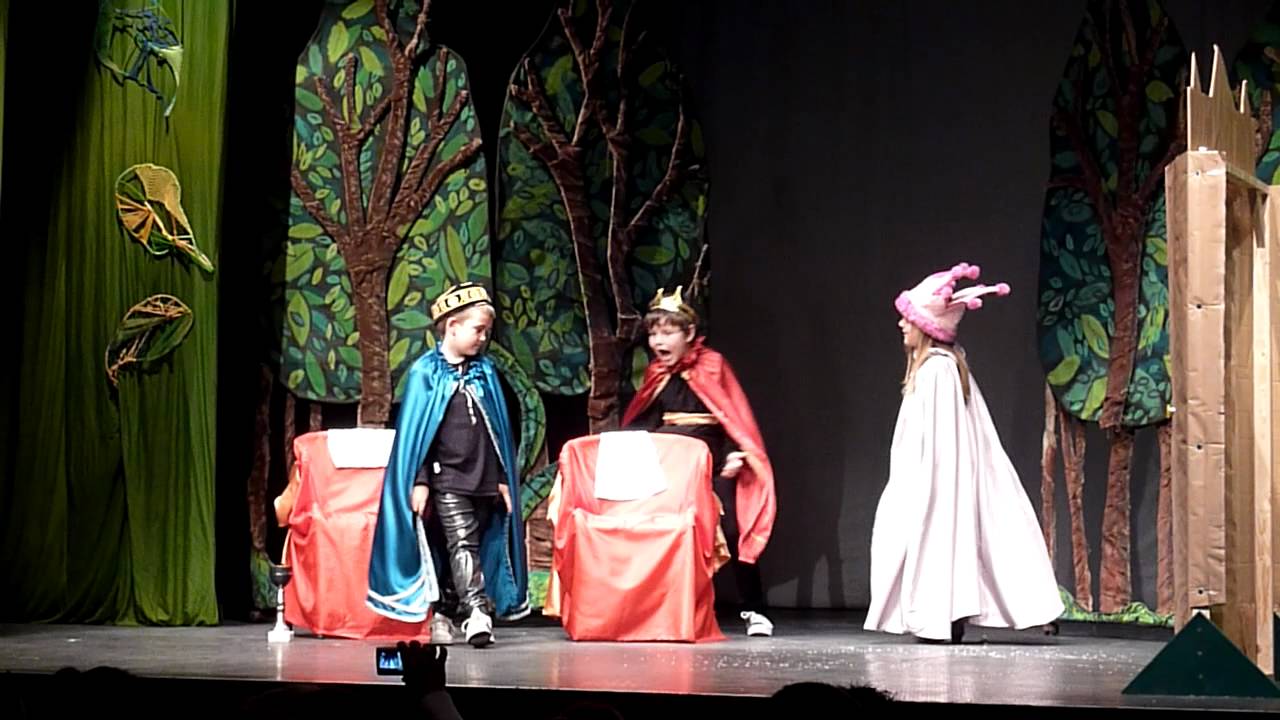 PRINCEZA NA ZRNU GRASKA - Ciciban, 2012