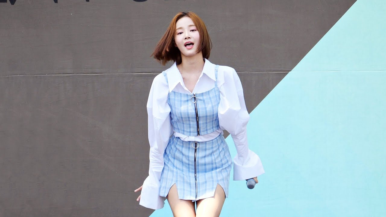 [4K] [190526] MOMOLAND 모모랜드 (Yeonwoo 연우) - I'm So Hot 암쏘핫 (기브앤레이스 GIVE 'N RACE) 직캠/Fancam by PIERCE