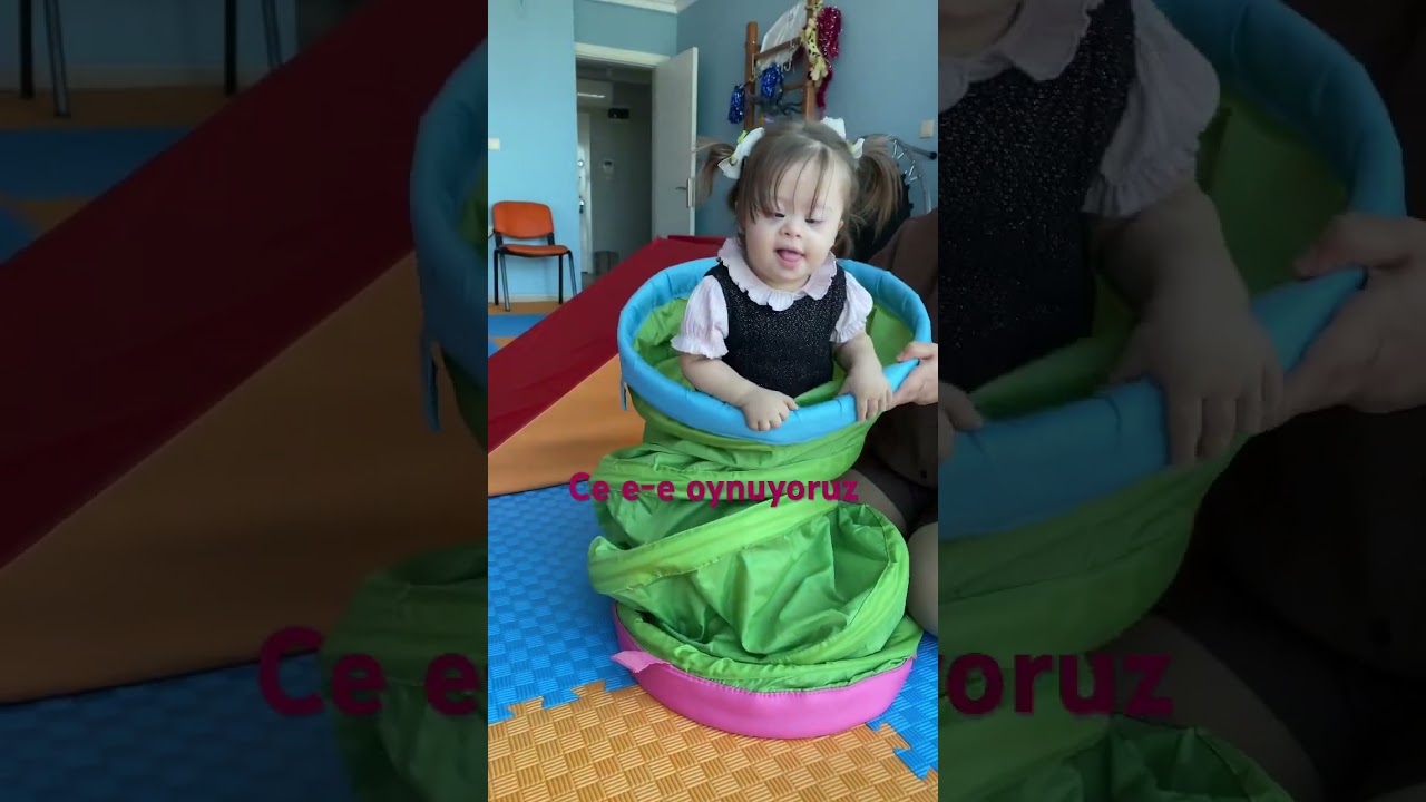 Ce -e  oyunu oynuyoruz  #bebekşarkıları #bebekoyun #baby #babyshorts #downsyndrome #shorts