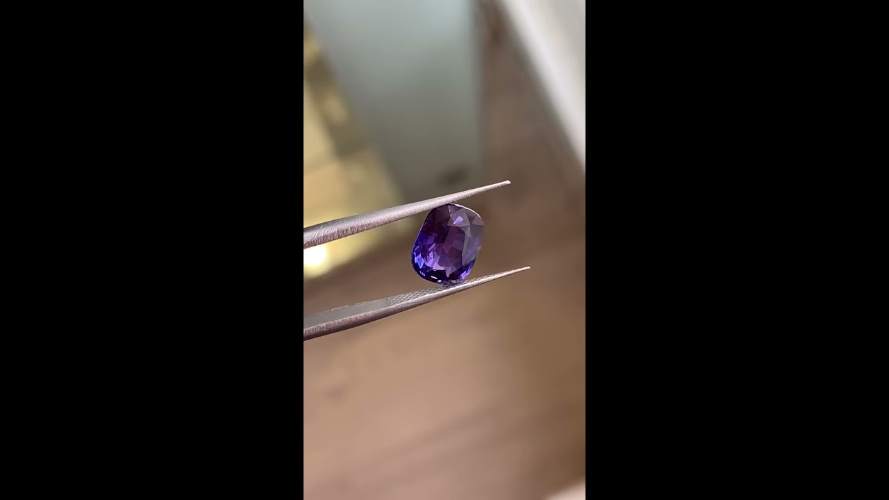 Ronan Campbell 2.84ct Colour Change Sapphire Blue Purple
