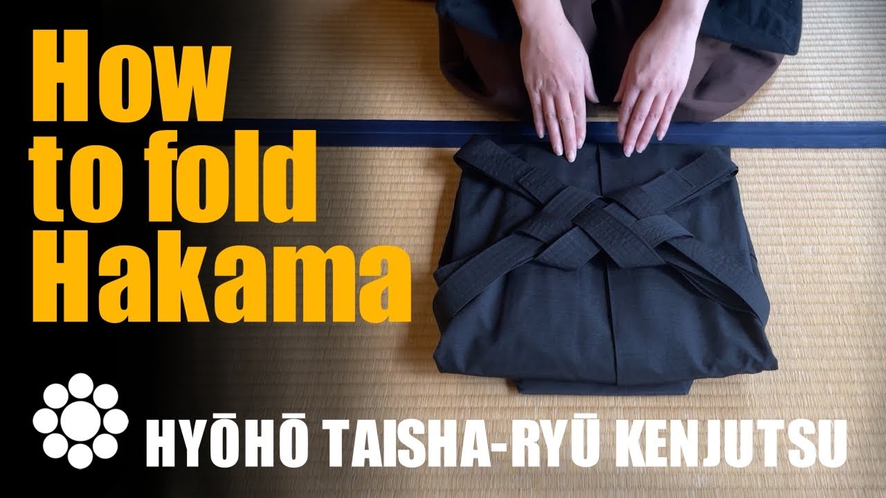 How to fold Hakama