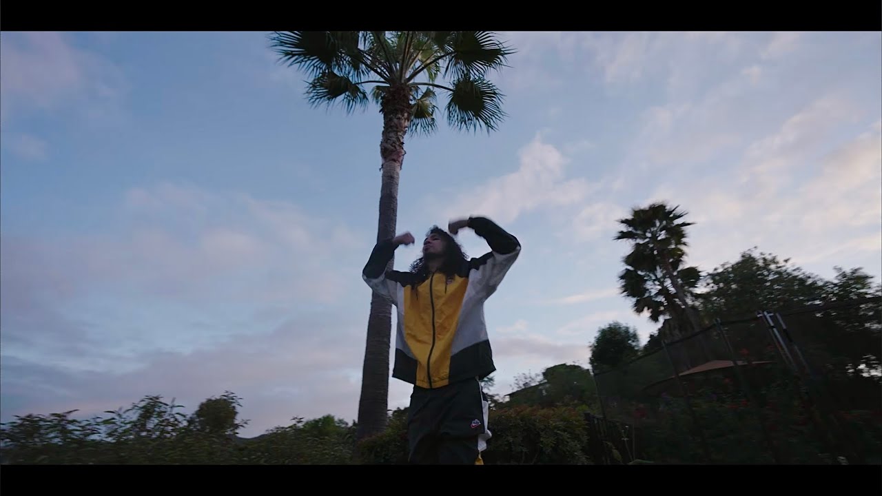 Devour - Mind Onna Million [Official Music Video]