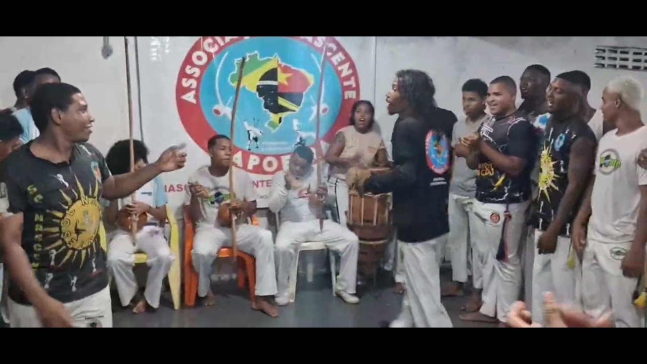 Paete3/  ÚLTIMA RODA NASCENTE CAPOEIRA CEB 