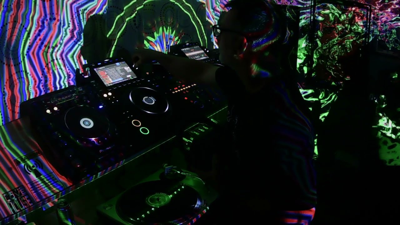 Gavin Varitech, Funksion Live Friday March 6TH