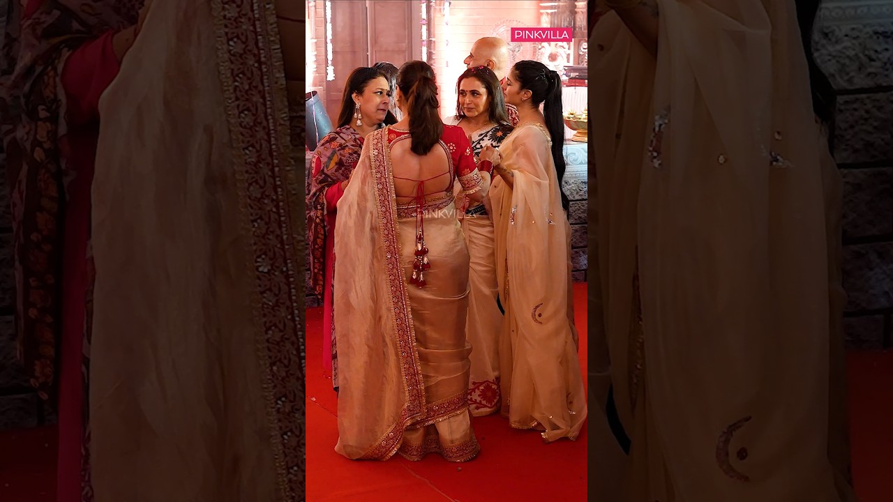Kajol & Rani Mukerji's TEARY EYED Hug At Durga Pandal 🥺 | #shorts #bollywood #emotional #durgapuja