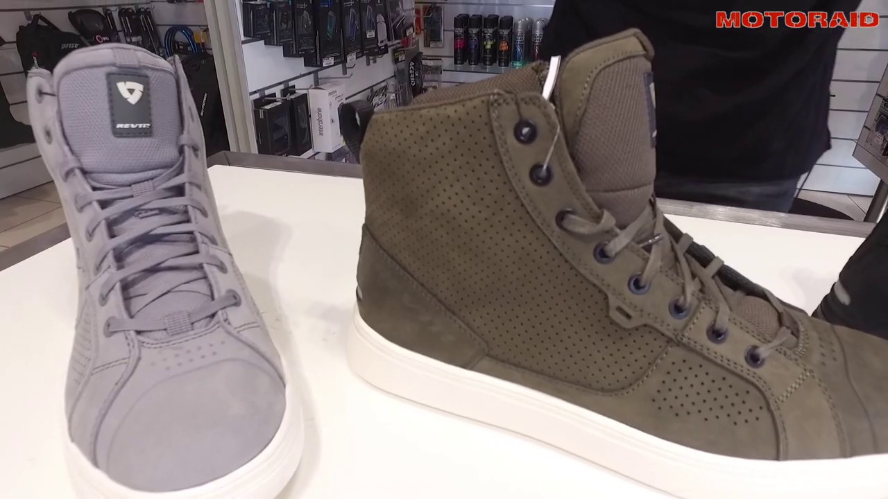 REV'IT! Arrow shoes review by MotoRAID (Greek)