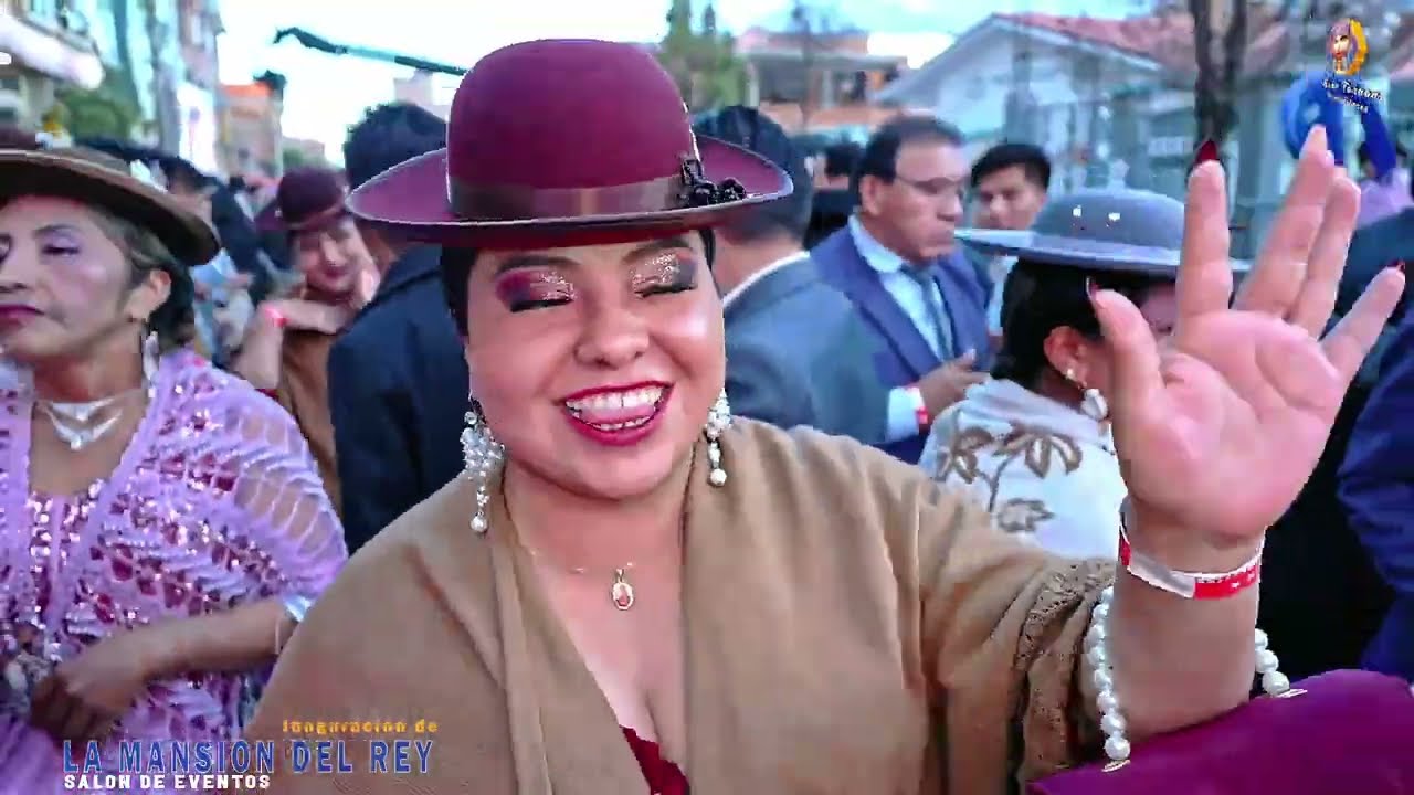 Corali en vivo - Inauguraci&oacute;n del Sal&oacute;n de eventos La Mansi&oacute;n del Rey