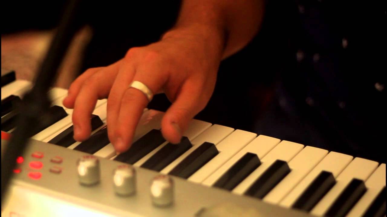 Doin' It Right (DAFT PUNK) Cover | Sleepy Circus