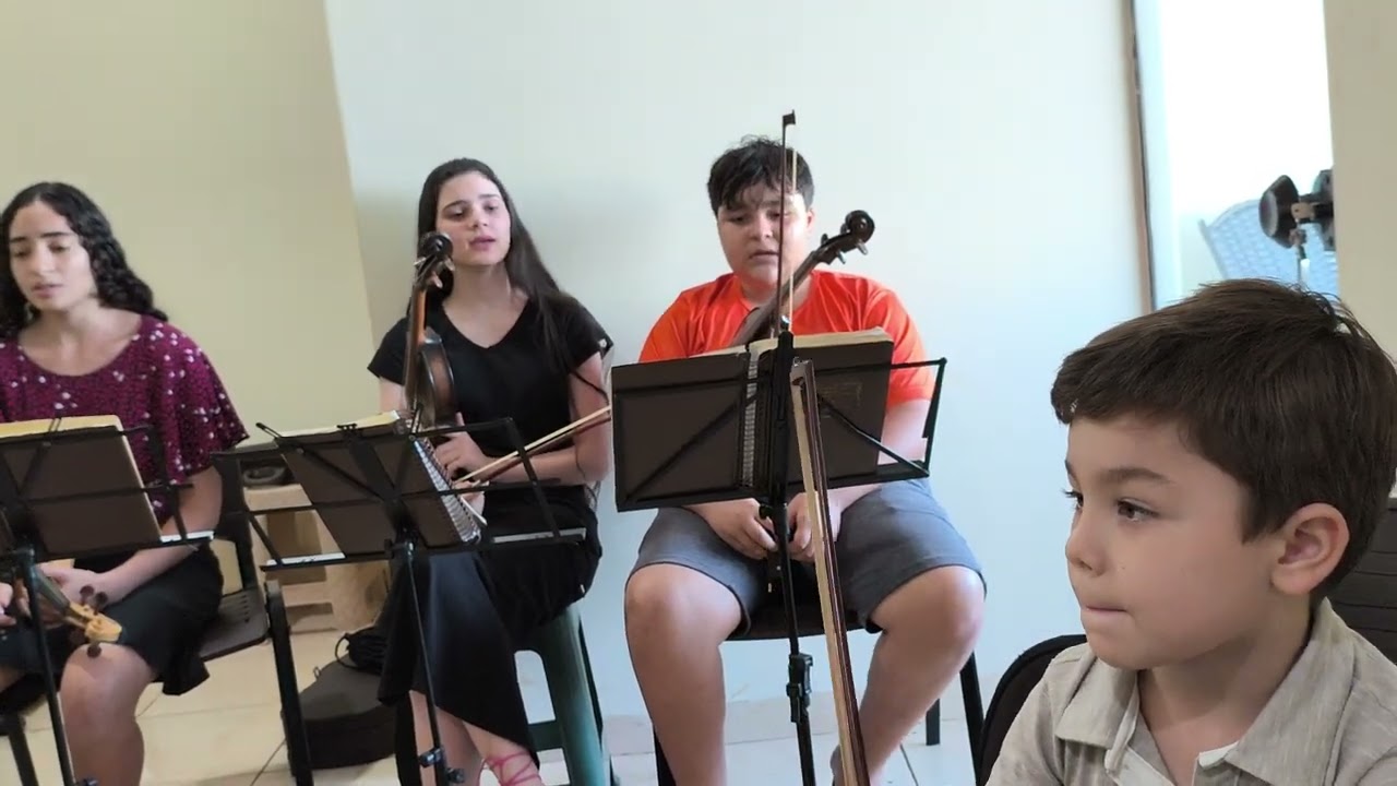 Hino 411 turma itaporã Ms