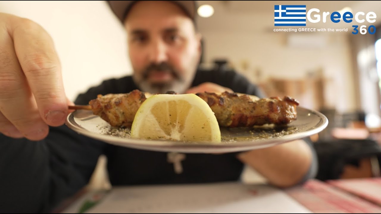 SOUVLAKI  /KEBAB/GYROS « Πικάντικη Στοά ο Βασίλης» Στην Καλλιθέα Αθήνα (English subs)