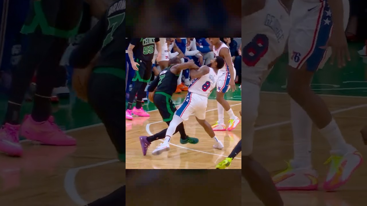 Refs targeted Jaylen Brown... 😯 #shorts