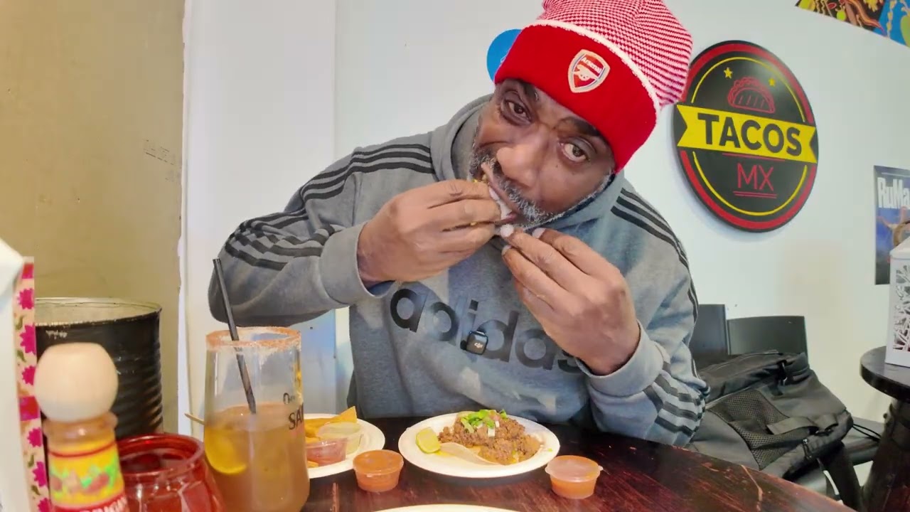 I Tried Authentic Mexican Food in London 🇲🇽🌮 Was It Worth It?