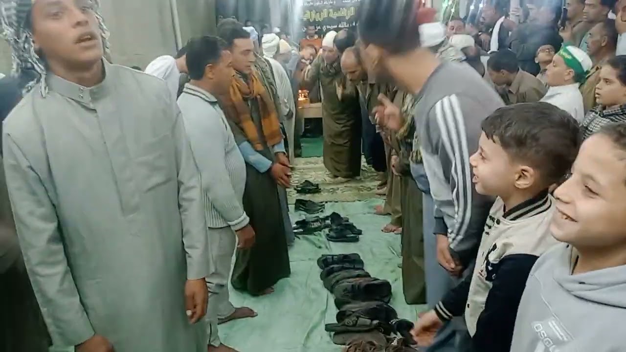 الشيخ اسماعيل عبد الرحمن عز الدين في بساط كريم الدين