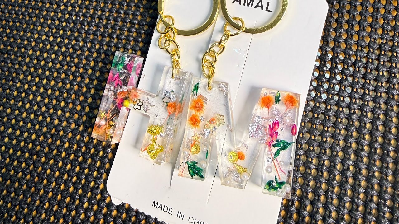 How to make Handmade Resin Keychains | Unique DIY Art 