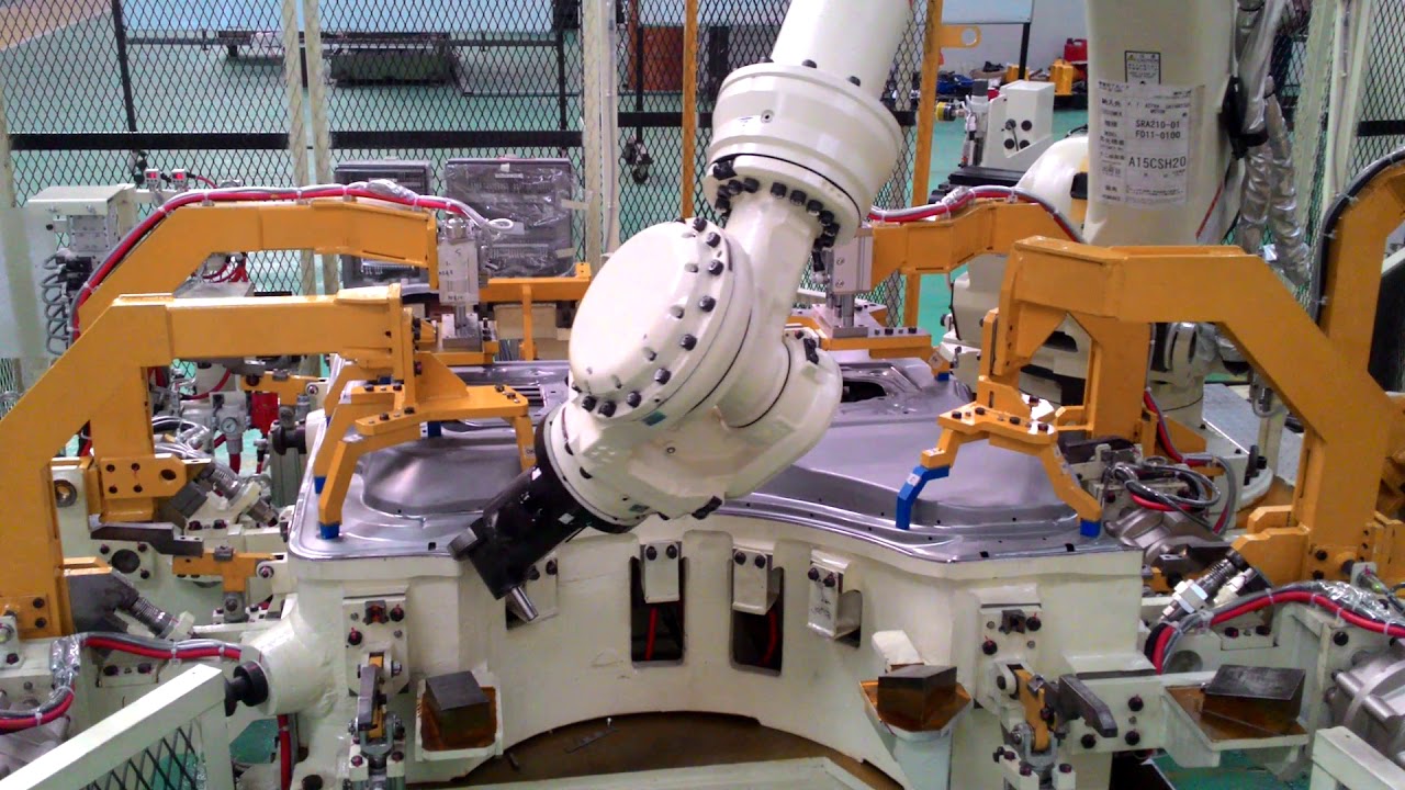 Car Assembly Line - Hemming Roller Machine with Nachi Robot