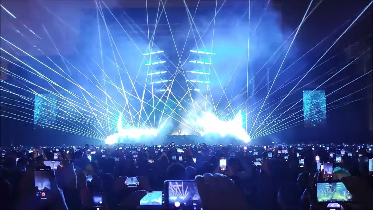 Dimitri Vegas & Like Mike & Tiësto & W&W - Thank You Tiesto en Lima 13-10-2023