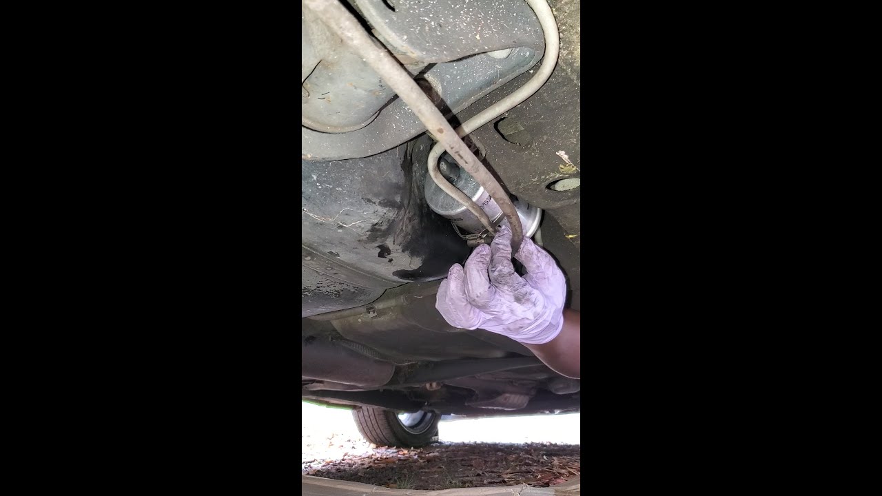 How To Replace a VW Golf GTI MK4 1.8t Fuel Filter