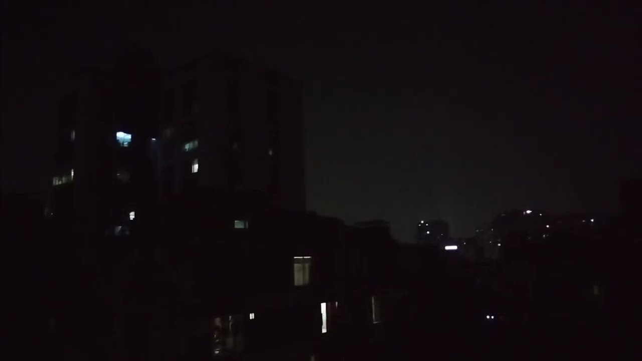 সাহরীর পরে আজকের ফজরের আজান, কলাবাগান এরিয়া, ঢাকা 