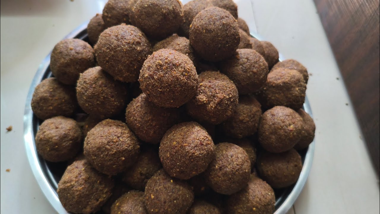 Alsi ke ladoo in Punjabi style Make it one time you will love it so delicious and tasty also....