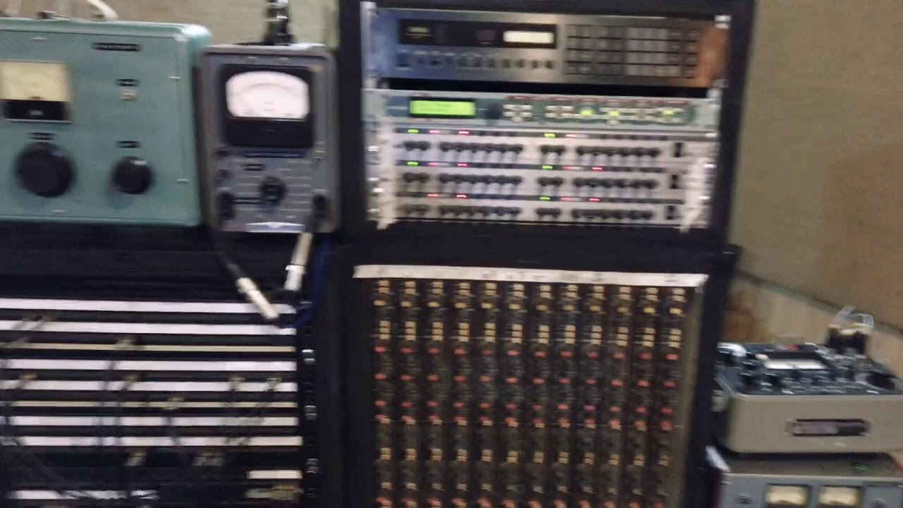 Dicadaputaquipariu Expander_Compressor na voz