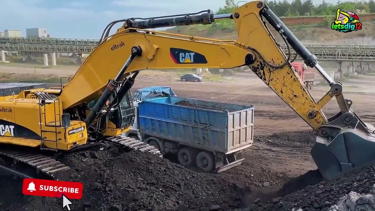 Massive Caterpillar 385C Excavator in Action | Loading Dump Trucks at Mining Site