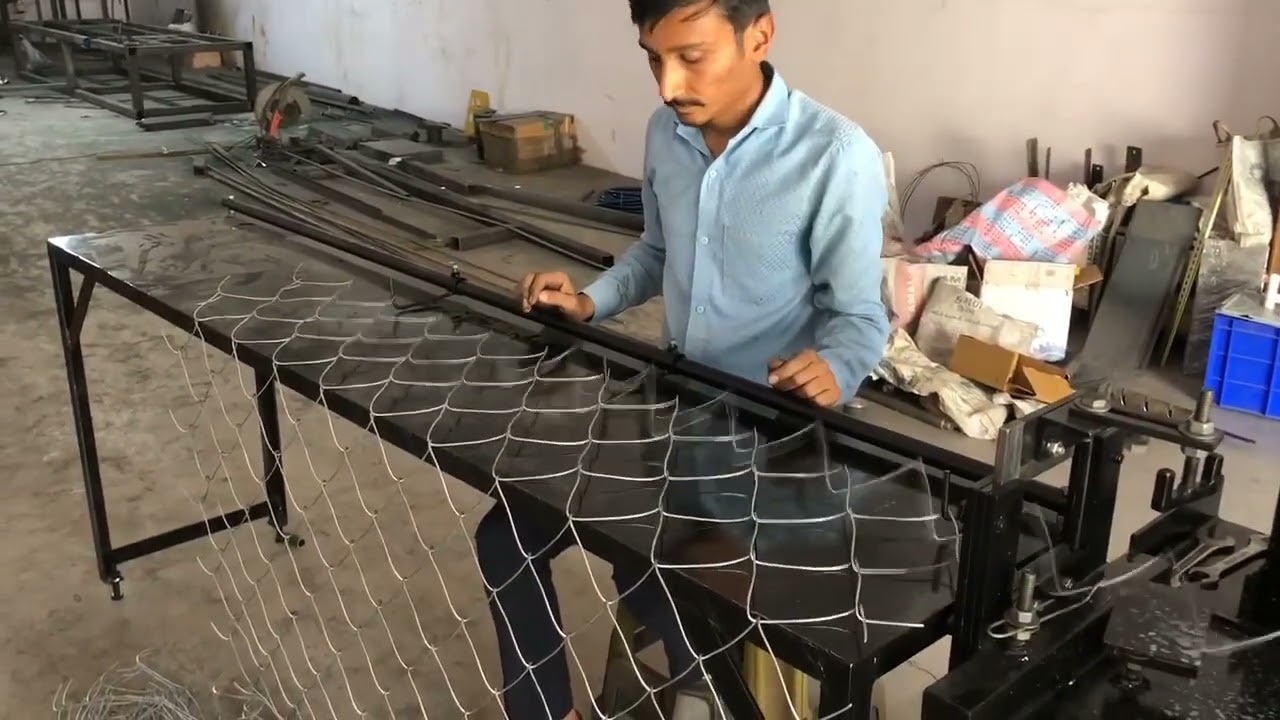 Auto cut chain link fencing machine Contact number - 7016853823 #rrajeshvlogs