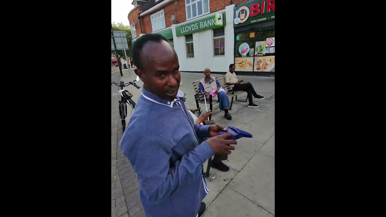 😂😂😂😂#funny #funny #london #prank #somali