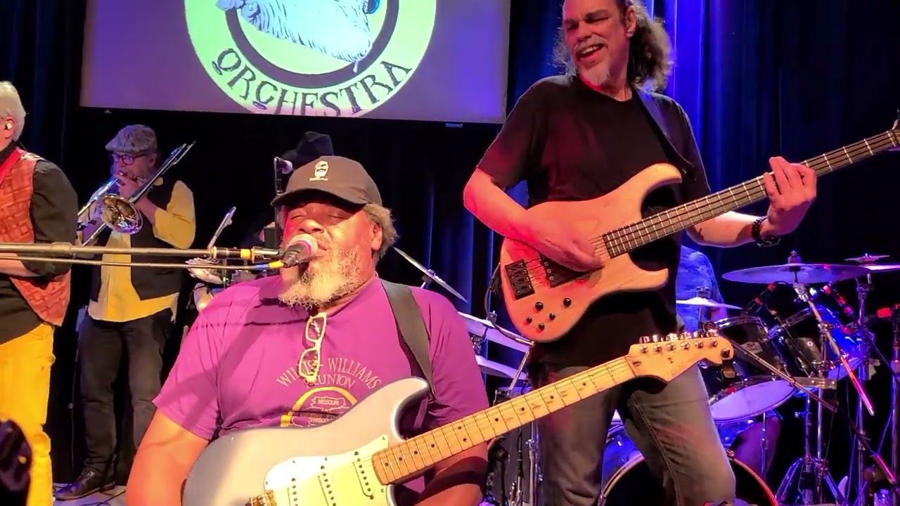 Stinkfoot Orchestra + Ike Willis: 