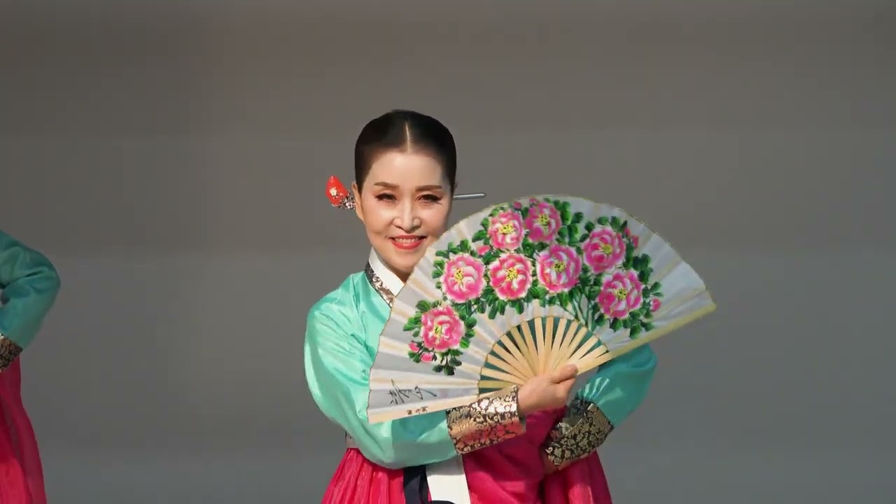 이정희 무용단. 창부타령. 월남 참전자와 함께하는. 설현정. 가요사랑