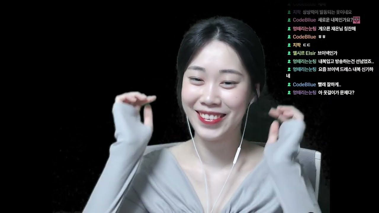 토크 후 게임합니다! 오늘의 게임은 《인어공주, 스타크래프트 2: 공허의 유산》
