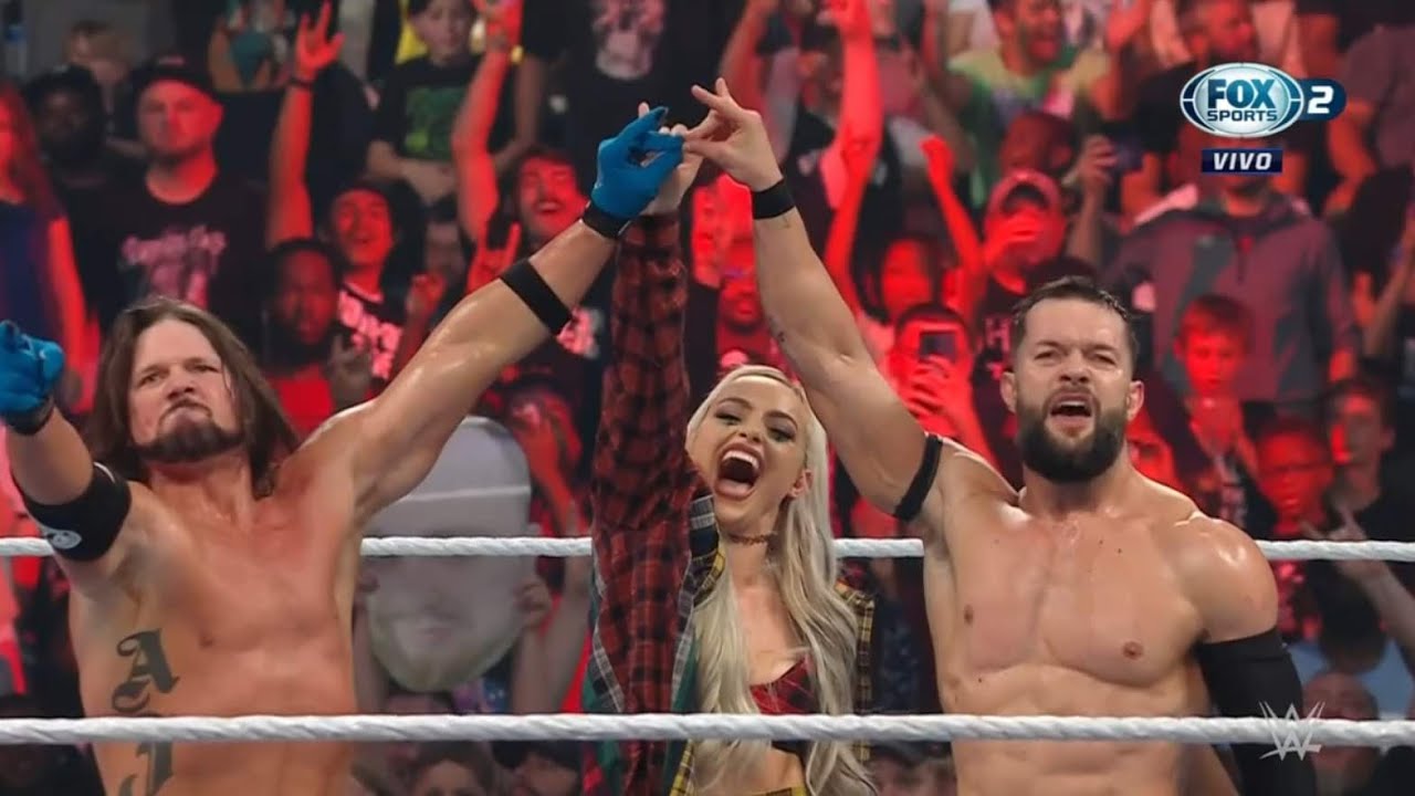 Liv Morgan se une a AJ Styles & Finn Balor - WWE Raw Español Latino: 16/05/2022