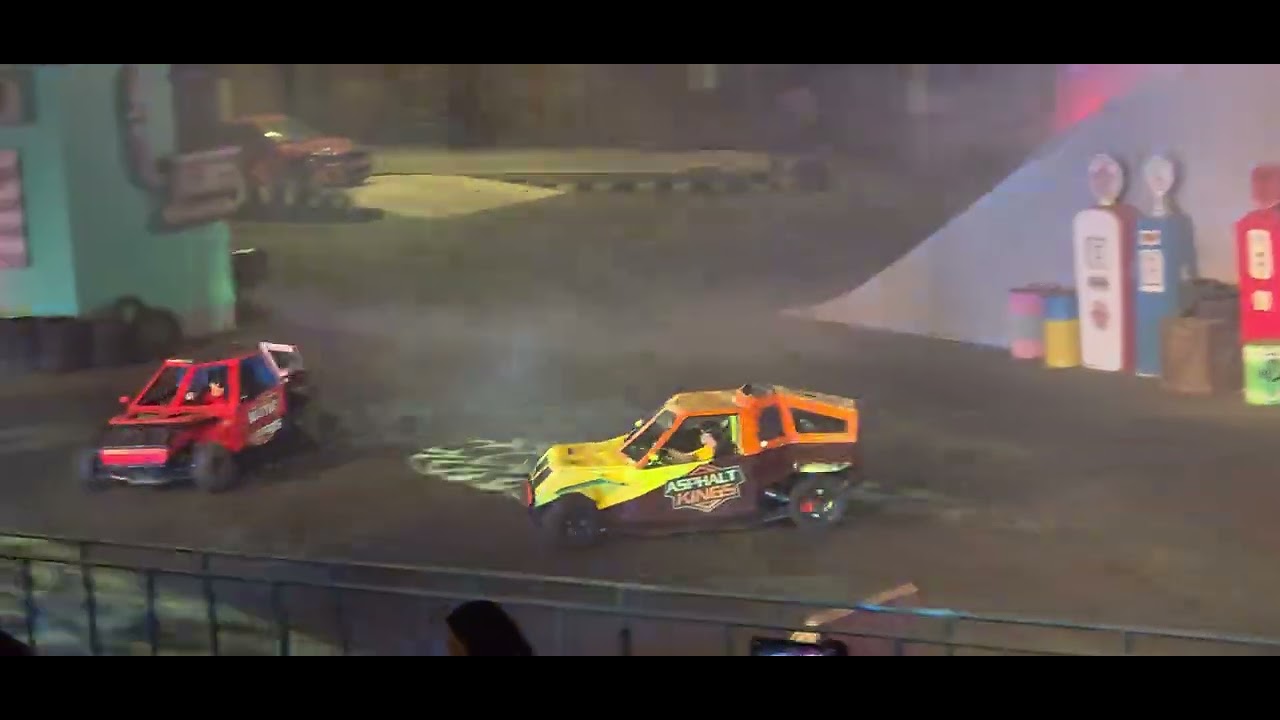 Stunt Show Global Village, Dubai Must Watch Till End 👈 #stuntvideo #stuntshorts #stuntshow #dubai 